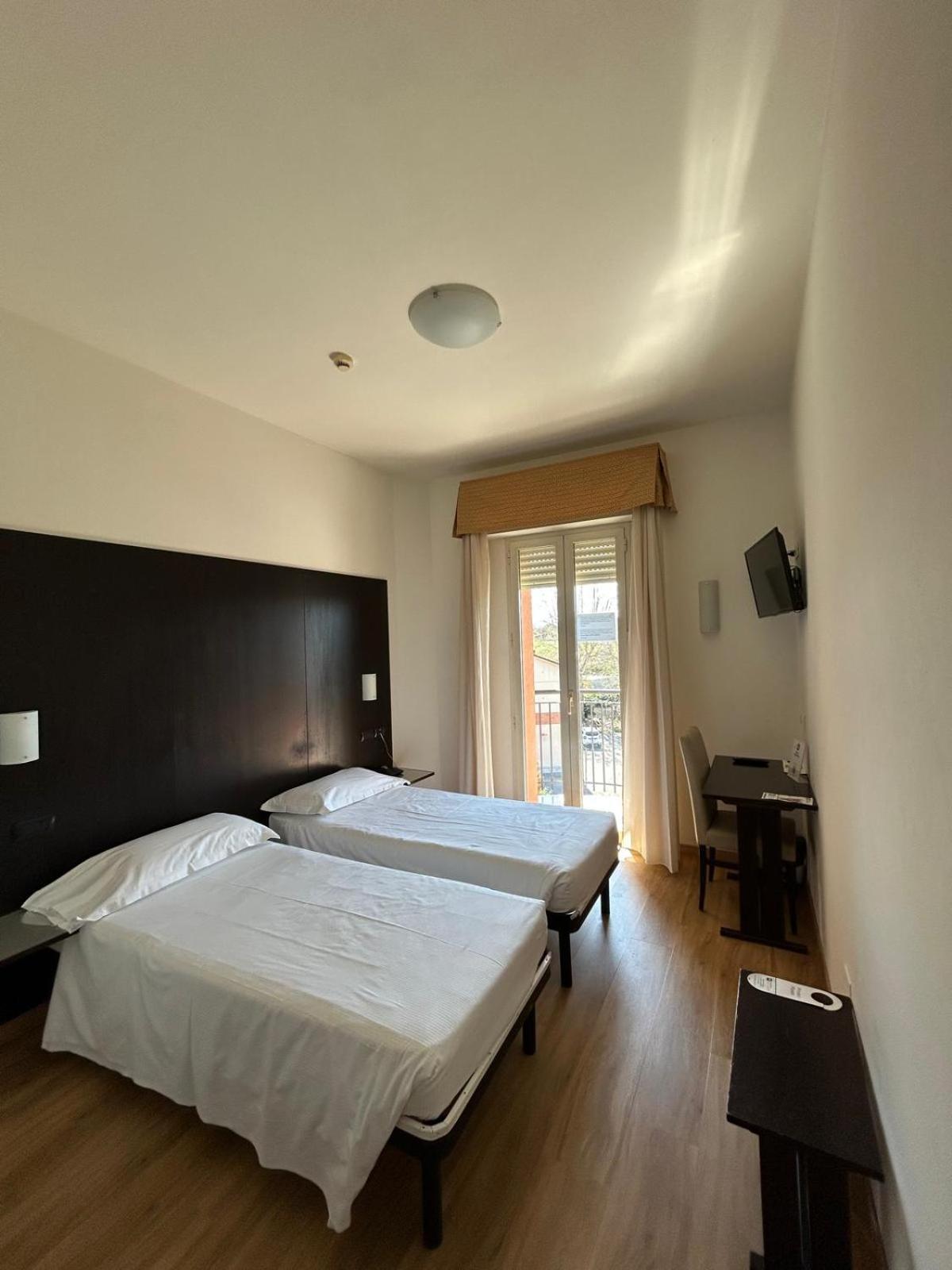Best Western Cesena Hotel Exterior photo
